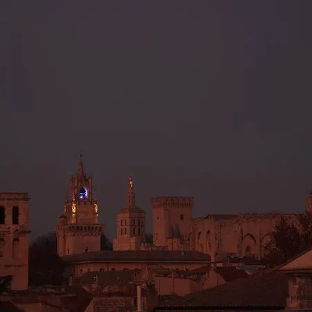 A La Terrasse D'avignon *